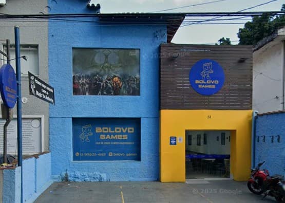 Bolovo Games retail store in Santos, Brazil